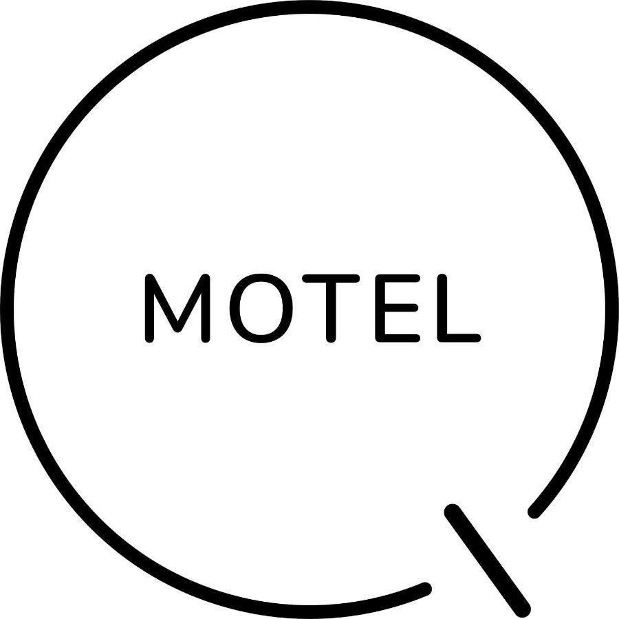 Motel Q Zimmern ob Rottweil ภายนอก รูปภาพ